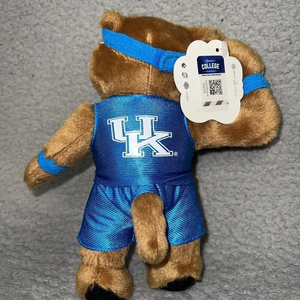 NWT Mascot Factory Kentucky Wildcats Plush 9
